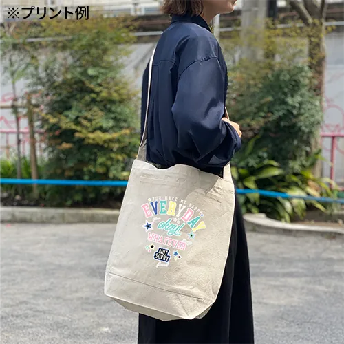 キャンバスフロントポケットショルダートート ナチュラル